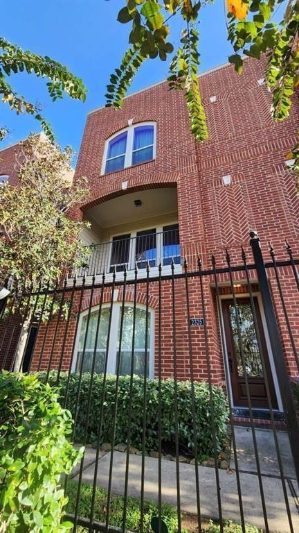2325 Hutchins St, Houston, TX 77004 - view of property