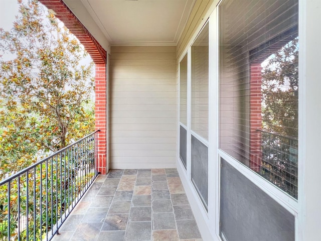 2325 Hutchins St, Houston, TX 77004 - view of balcony