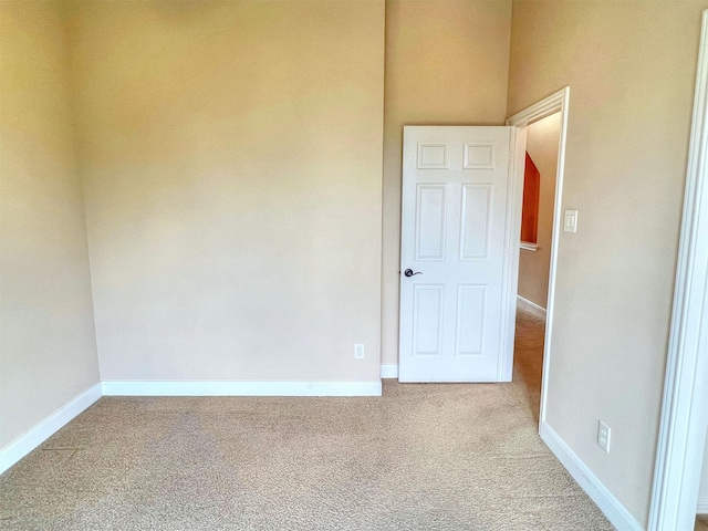 2325 Hutchins St, Houston, TX 77004 - unfurnished room with carpet