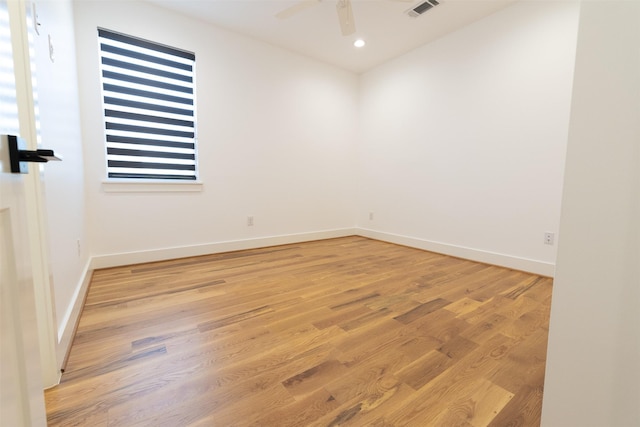 1202 Hamblen St, Houston, TX 77009 - unfurnished room featuring light wood-style flooring, a ceiling fan, and recessed lighting