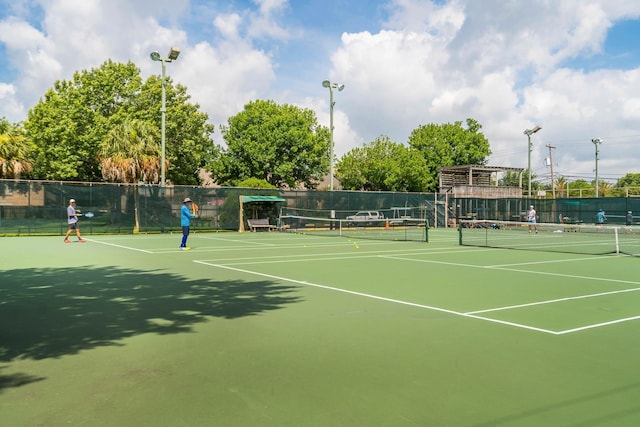 2601 Sailboat Dr, Houston, TX 77058 - view of tennis court with community basketball court