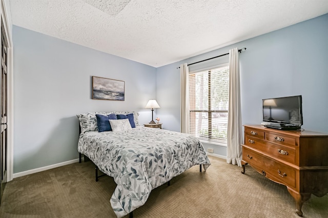 2114 Crows Nest Dr, League City, TX 77573 - bedroom featuring carpet and a textured ceiling