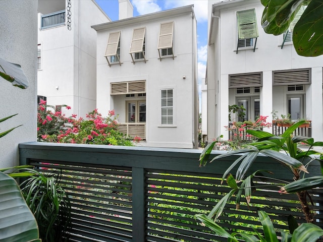 249 E 27th St, Houston, TX 77008 - view of balcony