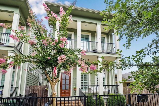 1035 Waverly St Unit B, Houston, TX 77008 - exterior space