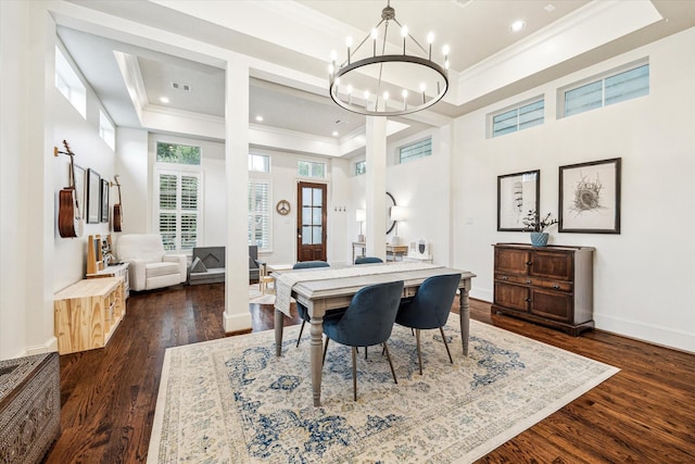 1035 Waverly St Unit B, Houston, TX 77008 - dining room with a tray ceiling, crown molding, dark wood-style flooring, a chandelier, and recessed lighting