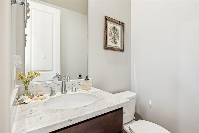 1035 Waverly St Unit B, Houston, TX 77008 - half bathroom featuring toilet and vanity