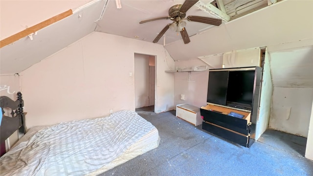 3307 Omega St, Houston, TX 77022 - unfurnished bedroom featuring lofted ceiling and a ceiling fan
