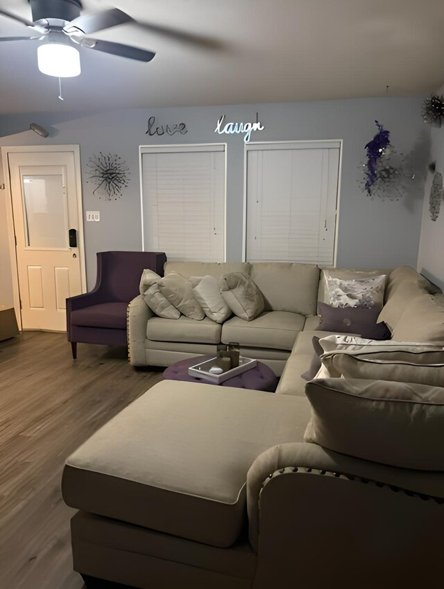 1914 Woodway Dr, Woodbranch, TX 77357 - photo 2