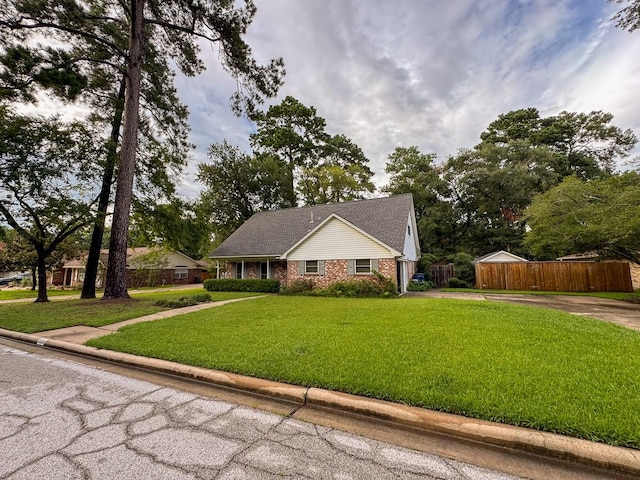 229 Hickory Dr, Huntsville, TX 77340 - photo 1