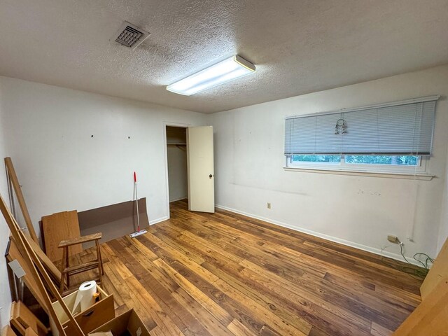 229 Hickory Dr, Huntsville, TX 77340 - photo 22