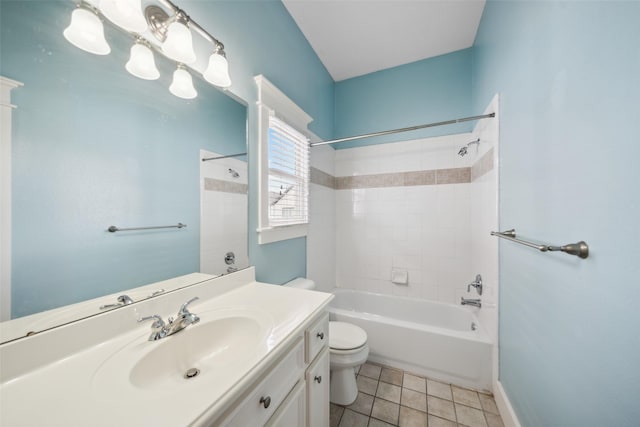 606 E 27th St, Houston, TX 77008 - full bath featuring vanity, bathing tub / shower combination, and tile patterned flooring