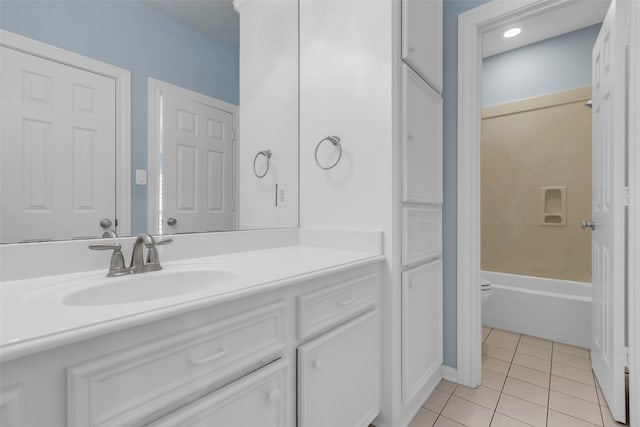 193 Grogans Point Rd, The Woodlands, TX 77380 - bathroom with vanity, tile patterned flooring, and shower / bath combination