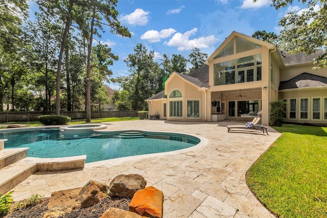 193 Grogans Point Rd, The Woodlands, TX 77380 - view of pool featuring a patio, a fenced backyard, ceiling fan, and a pool with connected hot tub