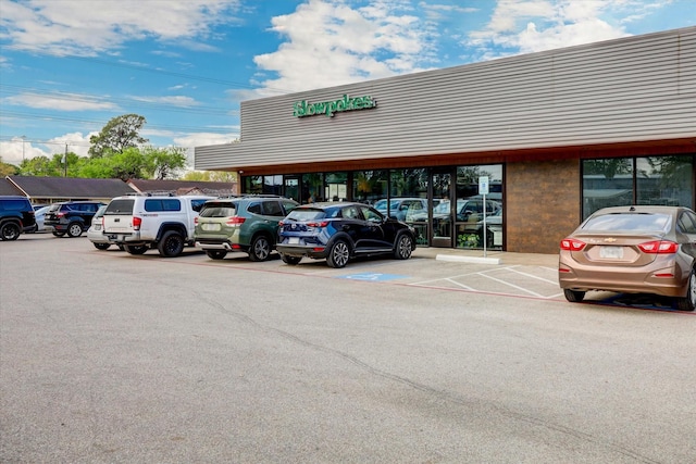 3715 Oakroc Grv, Houston, TX 77018 - view of uncovered parking lot