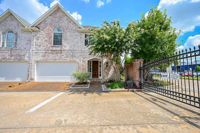 5802 Augusta Ct, Houston, TX 77057 - photo 1