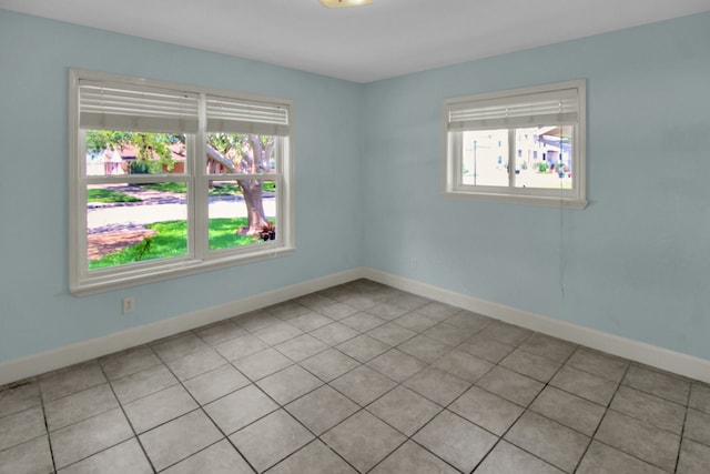 4047 Falkirk Ln, Houston, TX 77025 - unfurnished room featuring baseboards