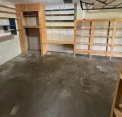 427 22nd Ave N, Texas City, TX 77590 - view of garage