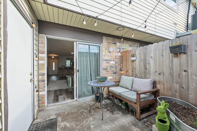 10676 Hazelhurst Dr, Houston, TX 77043 - view of patio