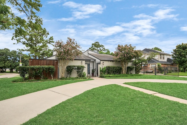 6803 Las Brisas Dr, Houston, TX 77083 - view of front of house