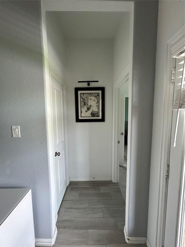20130 New Sunrise Trl, Cypress, TX 77433 - corridor with baseboards
