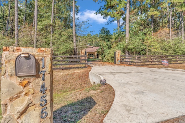 17455 Woodforest Dr, Waller, TX 77484 - photo 3