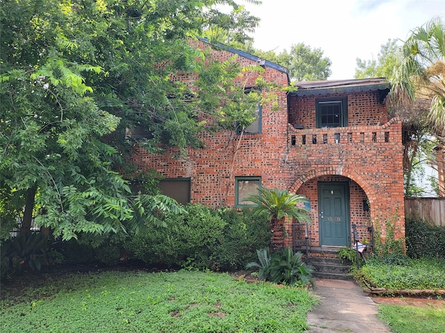 1529 Welch St, Houston, TX 77006 - view of front of house with brick siding