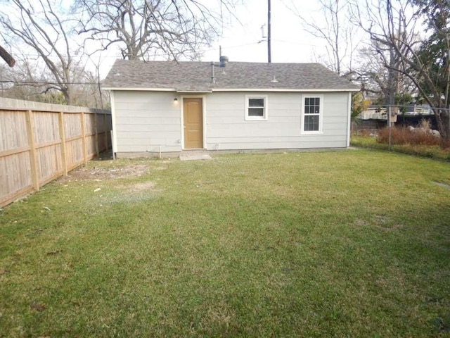 4218 Buck St, Houston, TX 77020 - back of house with roof with shingles