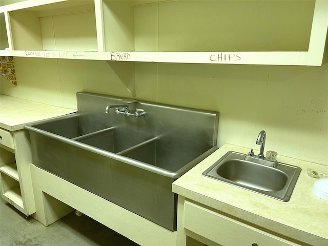 TBD S Fm 39, Donie, TX 75838 - kitchen with light countertops