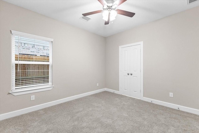 7970 Fowlie St, Houston, TX 77028 - unfurnished room featuring carpet and ceiling fan