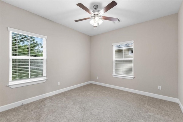 7970 Fowlie St, Houston, TX 77028 - unfurnished room featuring carpet and a ceiling fan