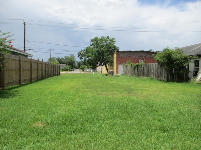 516 Bolster St, Baytown, TX 77520