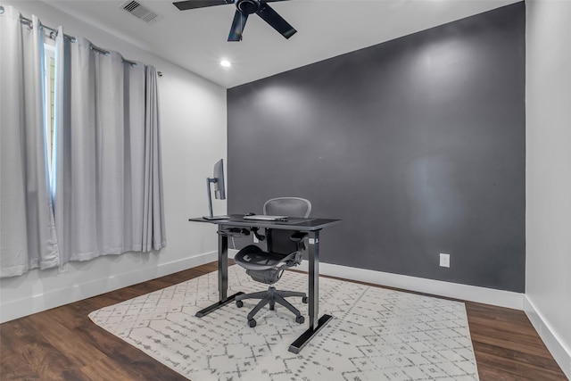 413 N Nagle St Unit B, Houston, TX 77003 - office area featuring ceiling fan, wood finished floors, and recessed lighting