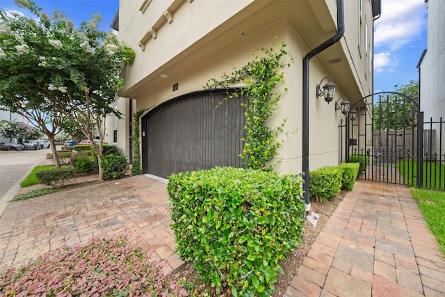 1753 Upland Lks, Houston, TX 77043 - photo 2