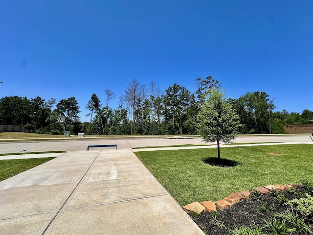 6188 White Spruce Dr, Conroe, TX 77304 - photo 2