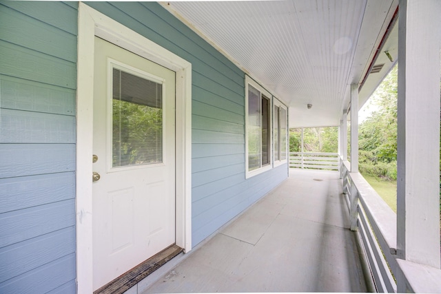 131 Canary Ln, Coldspring, TX 77331 - view of covered porch