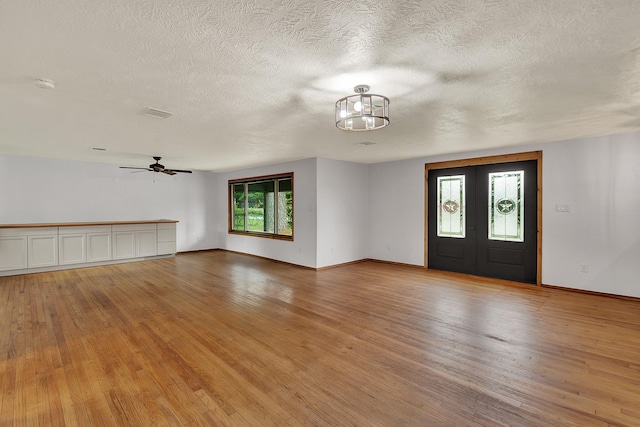 307 Carrell St, Tomball, TX 77375 - photo 2