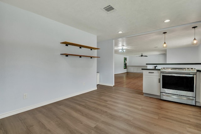 307 Carrell St, Tomball, TX 77375 - photo 10