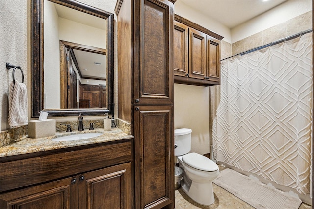 3751 Aberdeen Way, Houston, TX 77025 - full bath featuring vanity and curtained shower
