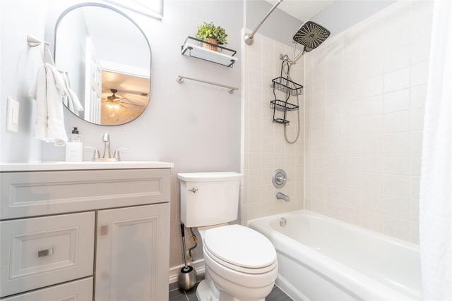 503 Detering St, Houston, TX 77007 - full bath featuring shower / bath combination with curtain, vanity, and a ceiling fan
