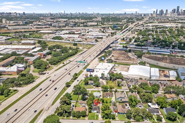 1922 Des Jardines St, Houston, TX 77023 - view of property location with a highway and city skyline