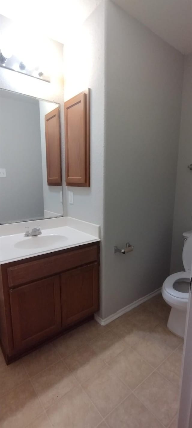 2518 Skyview Cove Ct, Houston, TX 77047 - bathroom featuring vanity and tile patterned flooring