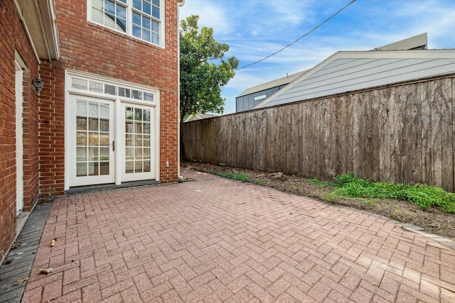 1976 Vermont St, Houston, TX 77019 - view of patio / terrace