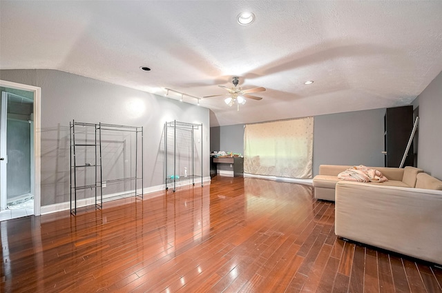 4610 Brinkman St, Houston, TX 77018 - additional living space featuring a ceiling fan, vaulted ceiling, wood finished floors, a textured ceiling, and recessed lighting