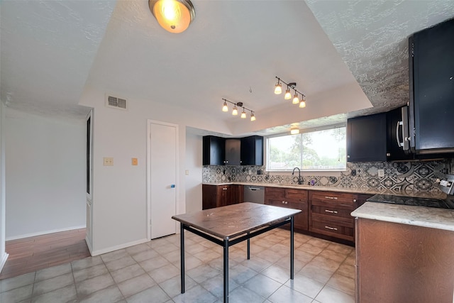 8338 Blue Quail Dr, Houston, TX 77489 - photo 11