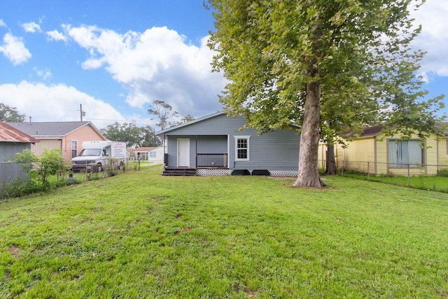 521 Murrell St, Clute, TX 77531 - photo 24