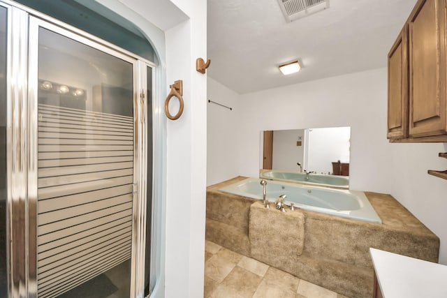 1404 Aldrich St, Houston, TX 77055 - full bath featuring a garden tub and a stall shower