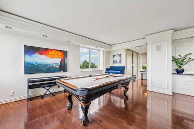 49 Briar Hollow Ln Unit 702, Houston, TX 77027 - rec room with wood finished floors, pool table, crown molding, and recessed lighting