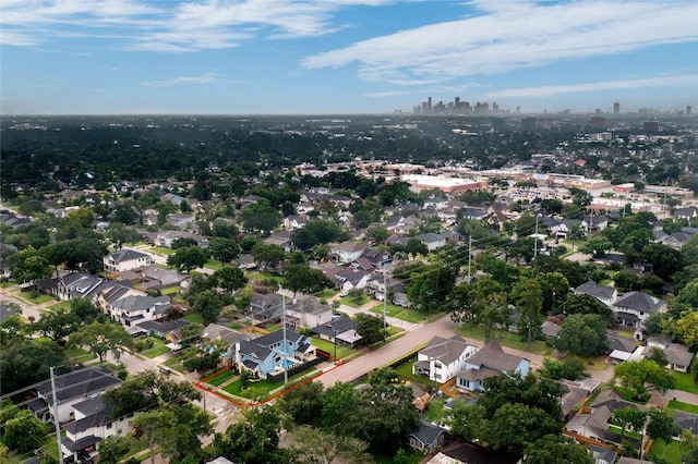 1353 Chantilly Ln, Houston, TX 77018 - aerial view of property and surrounding area featuring property parcel outlined