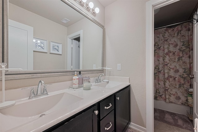 2526 Granberry Pt, Missouri City, TX 77459 - bathroom featuring double vanity