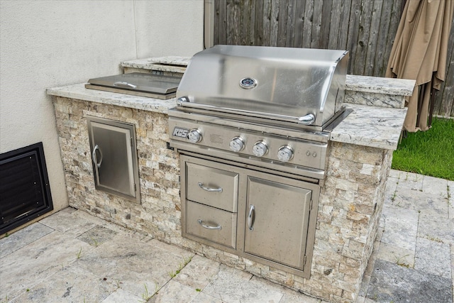 3310 Glen Haven Blvd, Houston, TX 77025 - view of patio with area for grilling